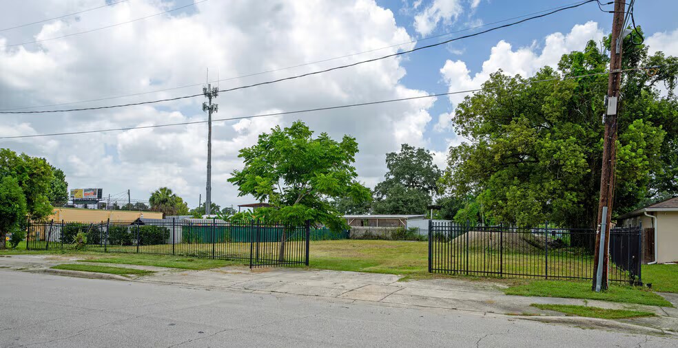 More Photos Of 1221 25th St, Orlando Land For Lease