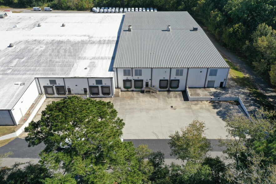 More Photos Of 6555 Fain St, North Charleston Manufacturing For Lease