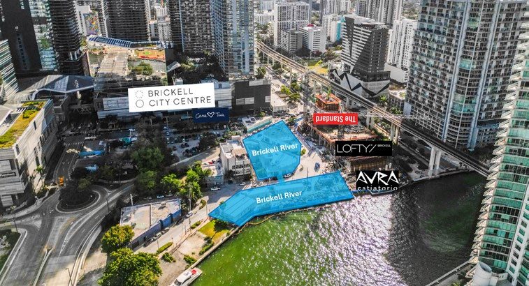 More Photos Of 115 SW 8th St, Miami Restaurant For Sale
