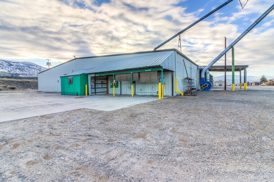 More Photos Of 31 Precision Ln, Malaga Manufacturing For Sale