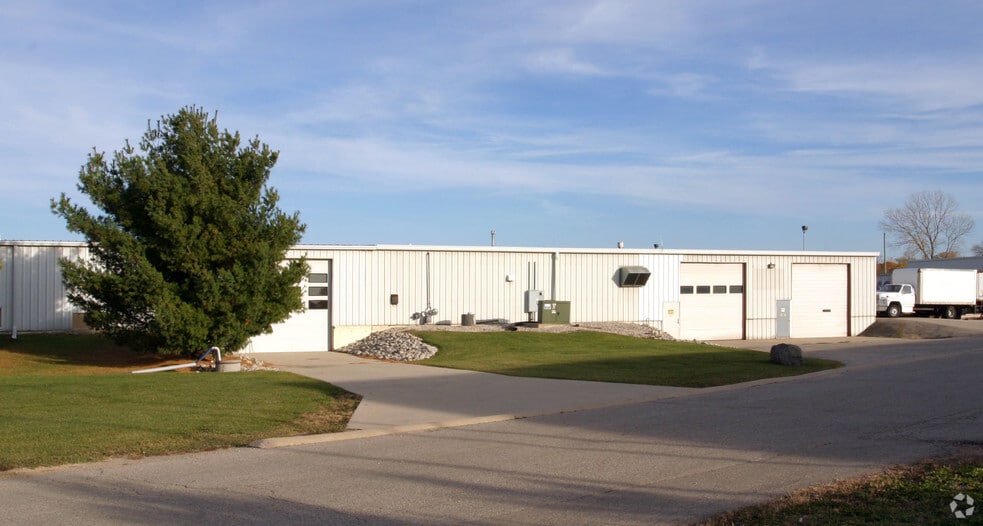 More Photos Of 977 Koopman Ln, Elkhorn Distribution For Sale