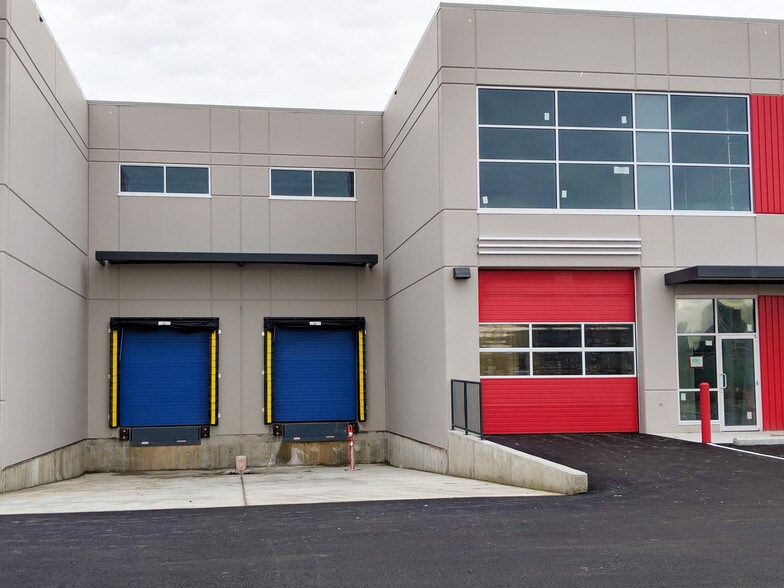 More Photos Of 11111 Twigg Pl, Richmond Warehouse For Sale