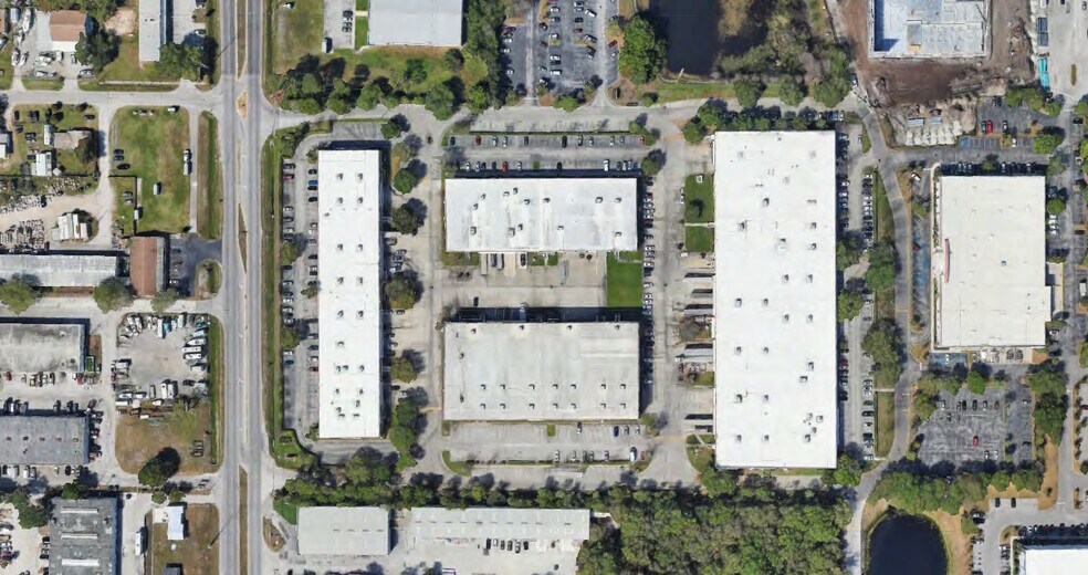 More Photos Of 12901 Starkey Rd, Largo Unknown For Lease