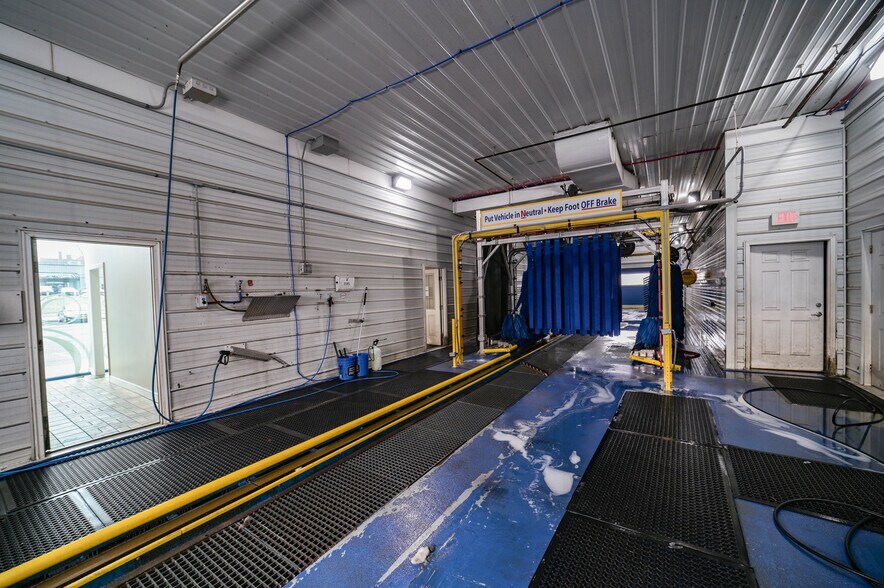 More Photos Of 1700 Oriskany W st, Utica Carwash For Sale