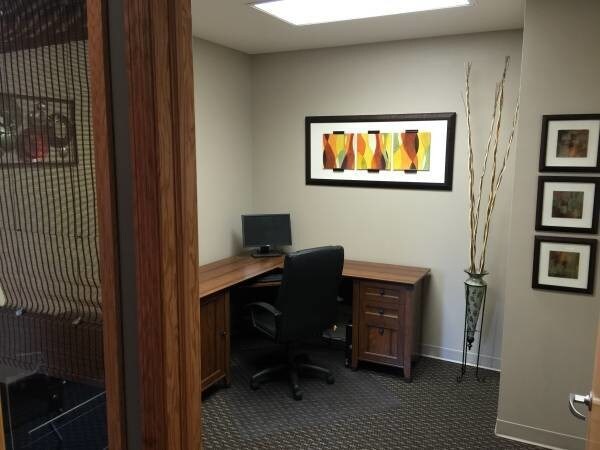 More Photos Of 5824 S 142nd St, Omaha Medical For Sale