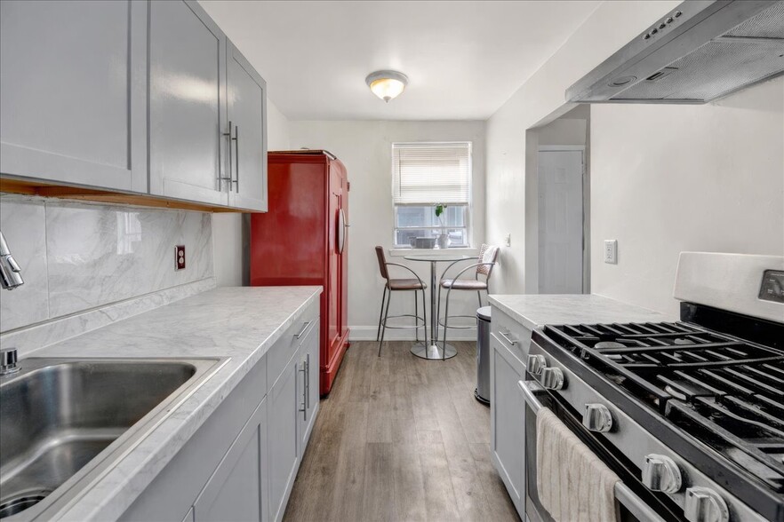 More Photos Of 191 Park Ave, Yonkers Apartments For Sale