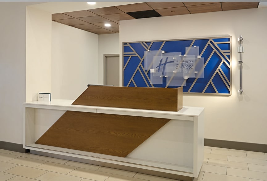 More Photos Of 11520 SW 88th St, Miami Hotel For Sale