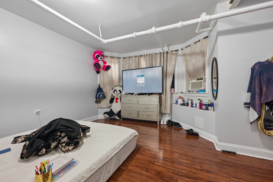 More Photos Of 1837-1839 S Karlov Ave, Chicago Apartments For Sale
