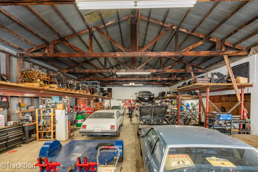 More Photos Of 10719 Commercial St, Richmond Warehouse For Sale