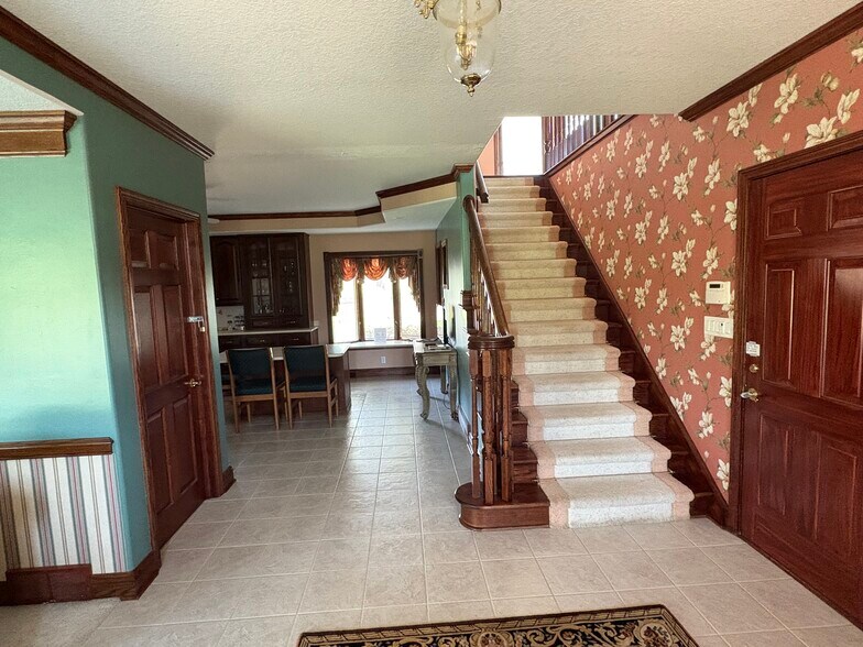 More Photos Of 318 Tanglewood Rd, Pulaski Golf Course Driving Range For Sale