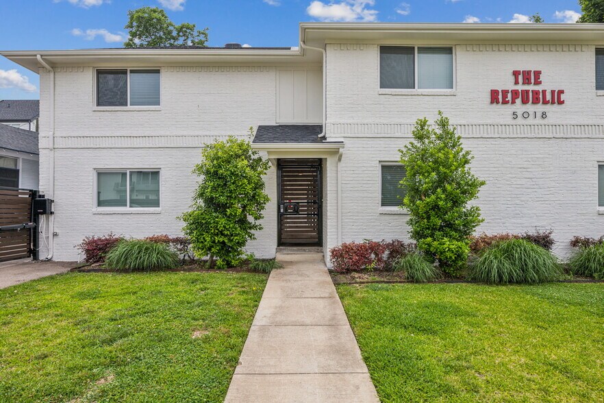 More Photos Of 5018 San Jacinto St, Dallas Apartments For Sale