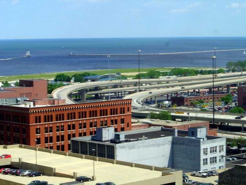 Photo of 18th Floor Ste 1800