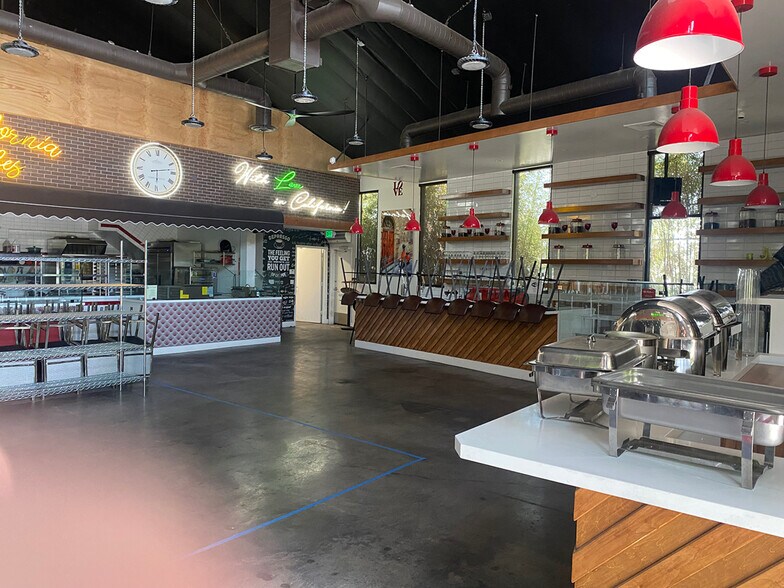 More Photos Of 945 S Boyle Ave, Los Angeles Restaurant For Lease