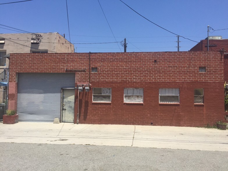 More Photos Of 2604 W 54th St, Los Angeles Storefront Retail Office For Sale