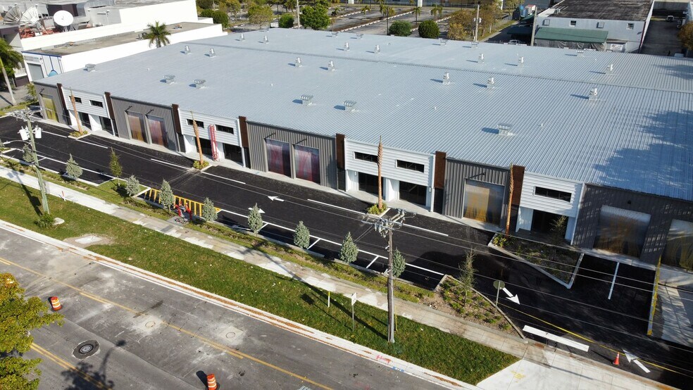 More Photos Of 7265 NW 74th St, Medley Warehouse For Sale