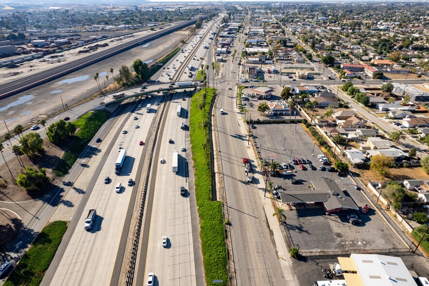 More Photos Of 847 E Valley Blvd, Colton Auto Dealership For Sale