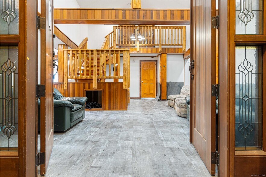 More Photos Of 1747 Nahmint Rd, Qualicum Beach Lodge Meeting Hall For Sale