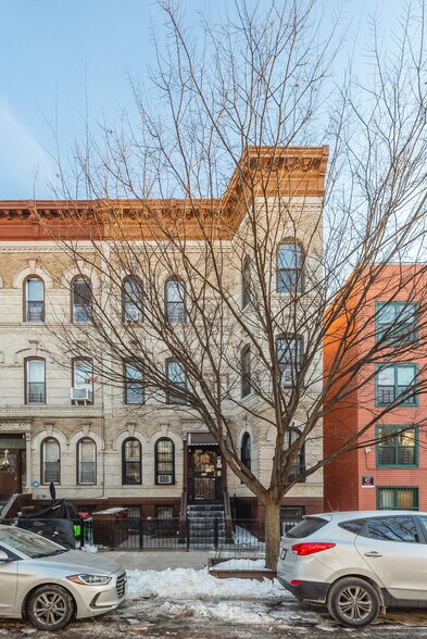 More Photos Of 898 Hancock St, Brooklyn Apartments For Sale