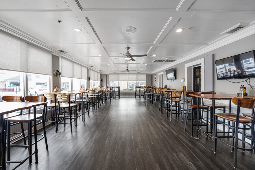 More Photos Of 1240 Fort Bragg Rd, Fayetteville Restaurant For Sale