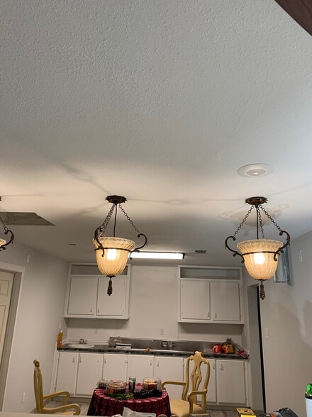 More Photos Of 623 E 2nd St, Irving Daycare Center For Sale