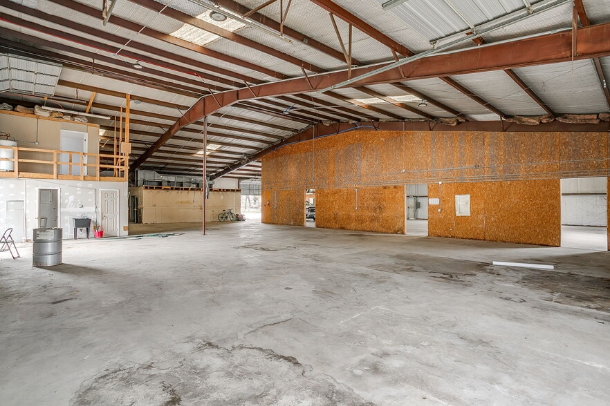 More Photos Of 1814 Barnett Dr, Weatherford Unknown For Lease