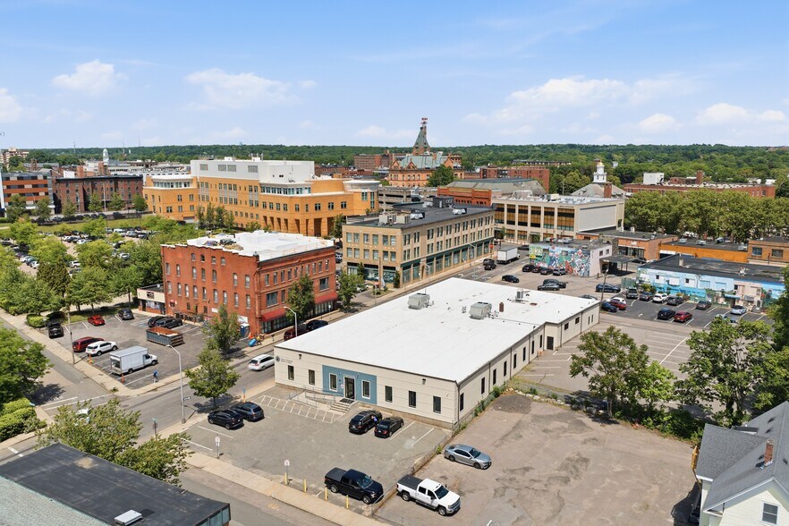 More Photos Of 32 Belmont St, Brockton Office For Lease