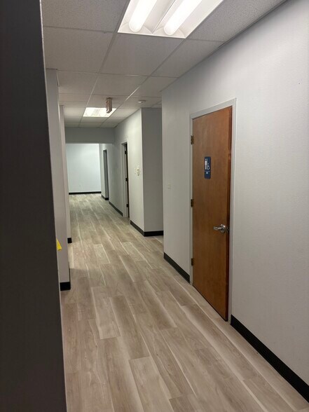 More Photos Of 1402 Holly Rd, Corpus Christi Truck Terminal For Lease