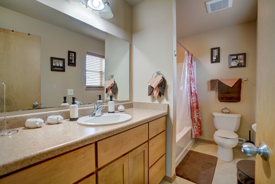 More Photos Of 705 Lone Oak Ln, Verona Assisted Living For Sale