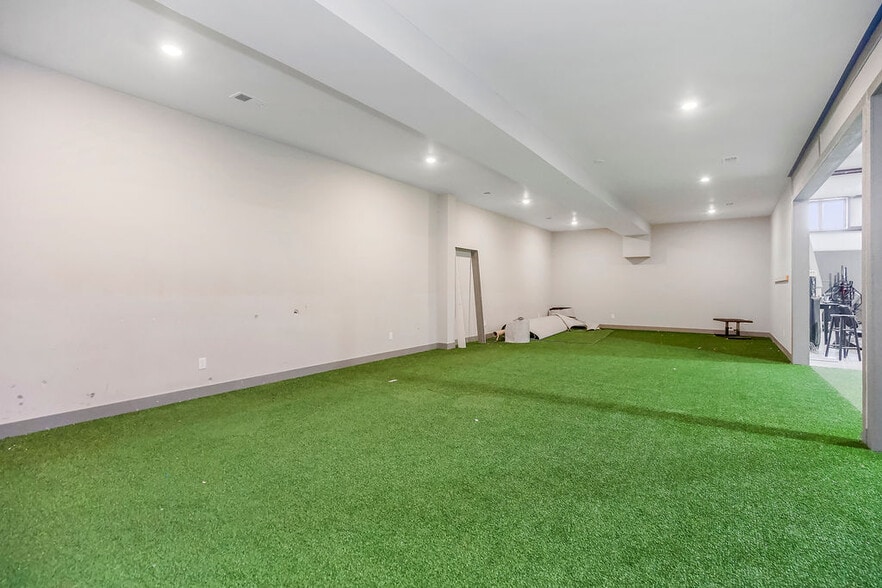 More Photos Of 6807 Sobbie Rd, Pleasant Valley Industrial For Sale