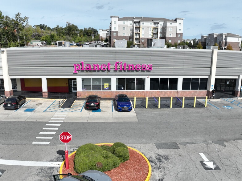 More Photos Of 2020 W Pensacola St, Tallahassee Storefront For Lease