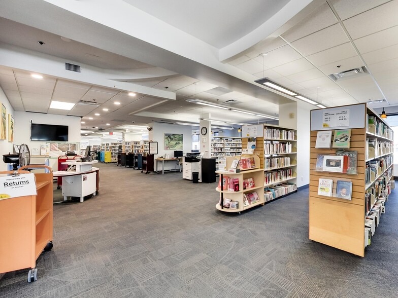 More Photos Of 540 Plains Rd E, Burlington Apartments For Sale