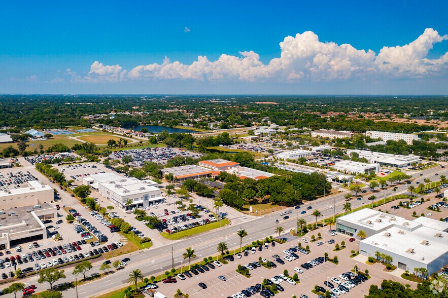More Photos Of 4937 Clark Rd, Sarasota Medical For Sale