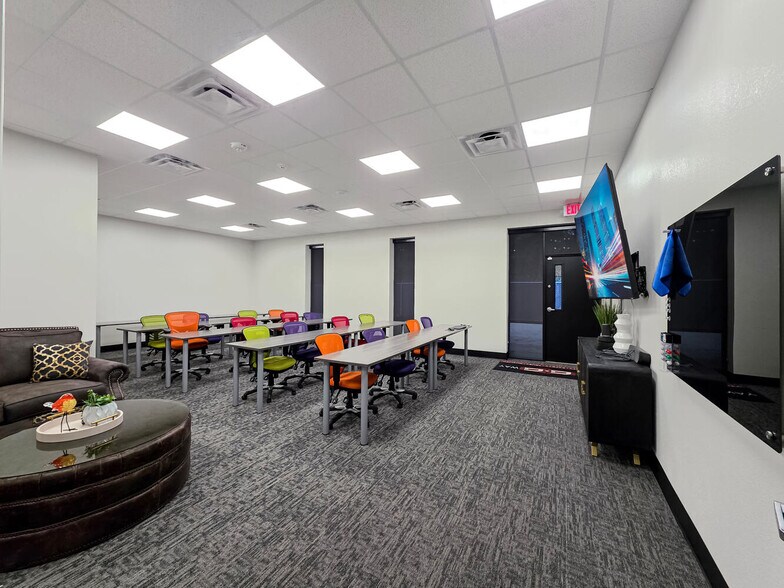 More Photos Of 3410 I-10 W, Orange Office For Sale