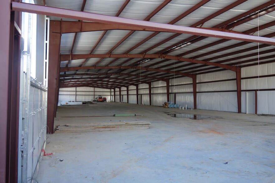 More Photos Of 69037 Sky Brook Rd, Mandeville Distribution For Lease