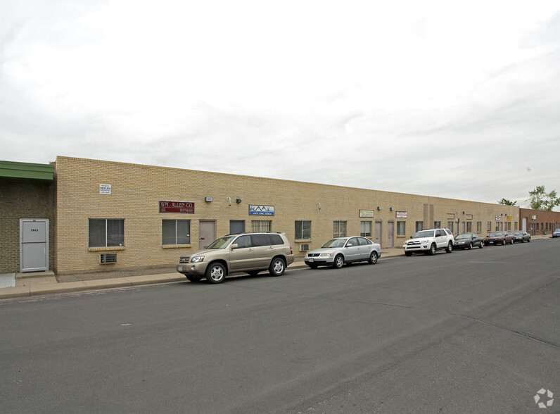 Primary Photo Of 3941-3963 S Lipan St, Englewood Warehouse For Lease