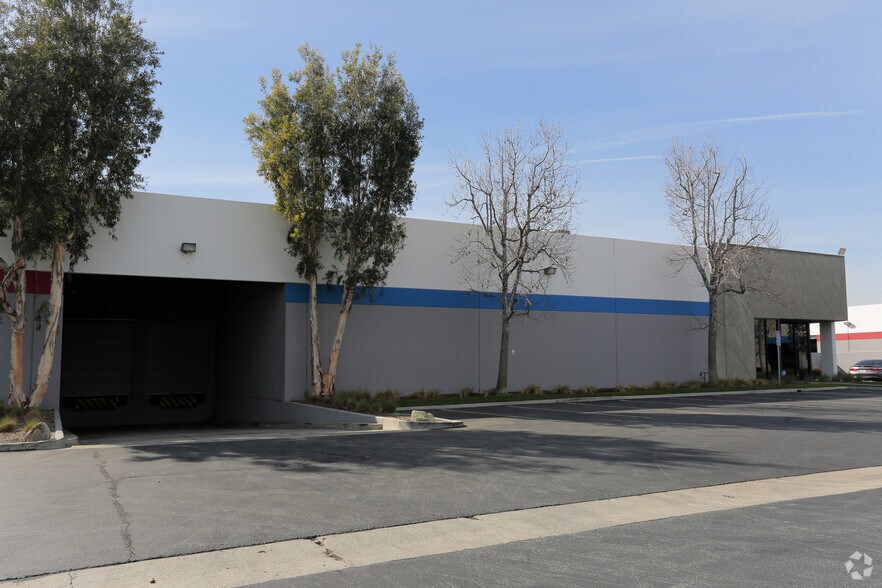 More Photos Of 13575 Larwin Cir, Santa Fe Springs Warehouse For Sale
