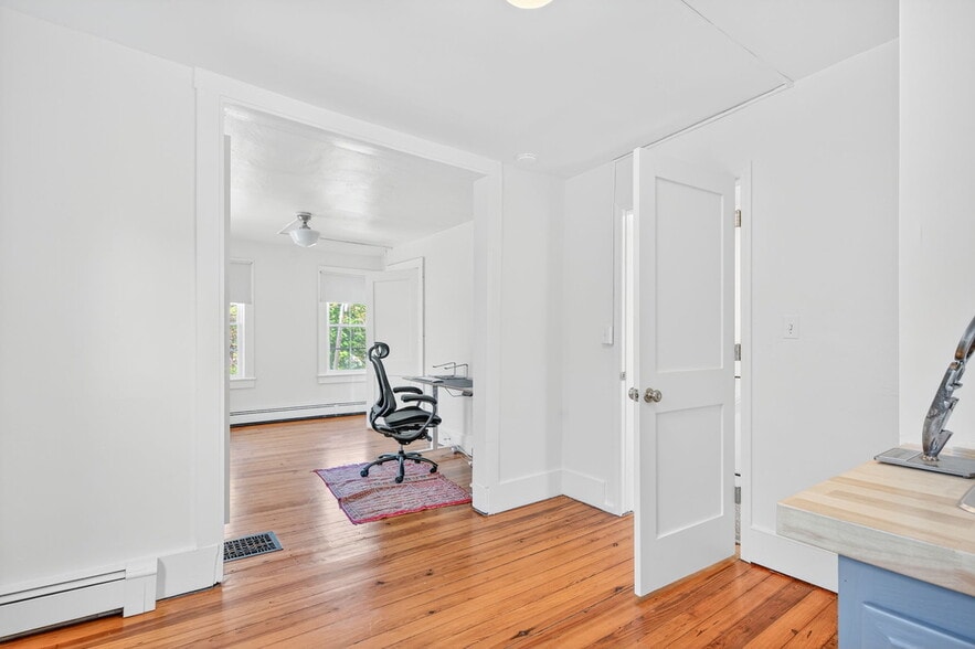 More Photos Of , Woodstock Unknown For Sale