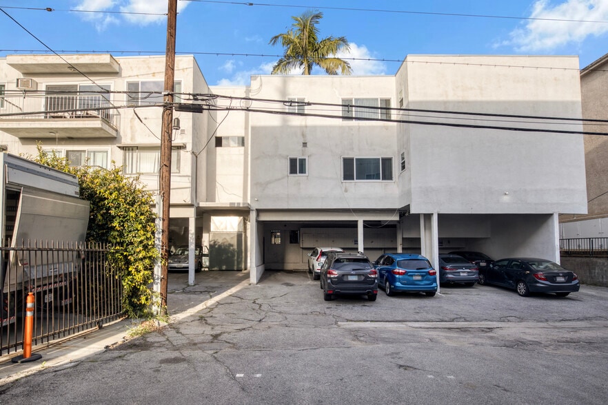 More Photos Of 1811 S Bentley Ave, Los Angeles Apartments For Sale