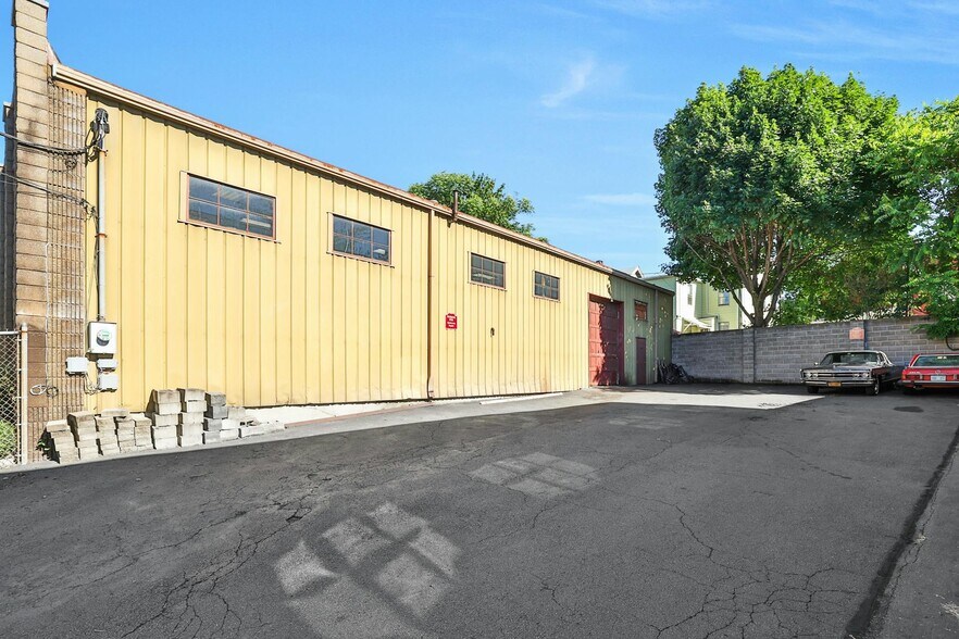 More Photos Of 50-52 Main st, Nyack Flex For Sale