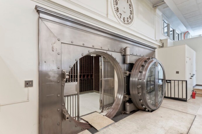 More Photos Of 2411 Santa Clara Ave, Alameda General Retail For Sale