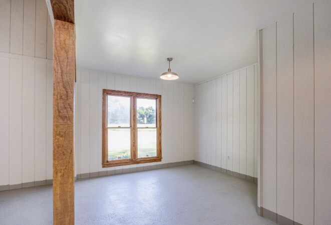 More Photos Of 112 Hunting Creek Rd, Hopkins Specialty For Sale