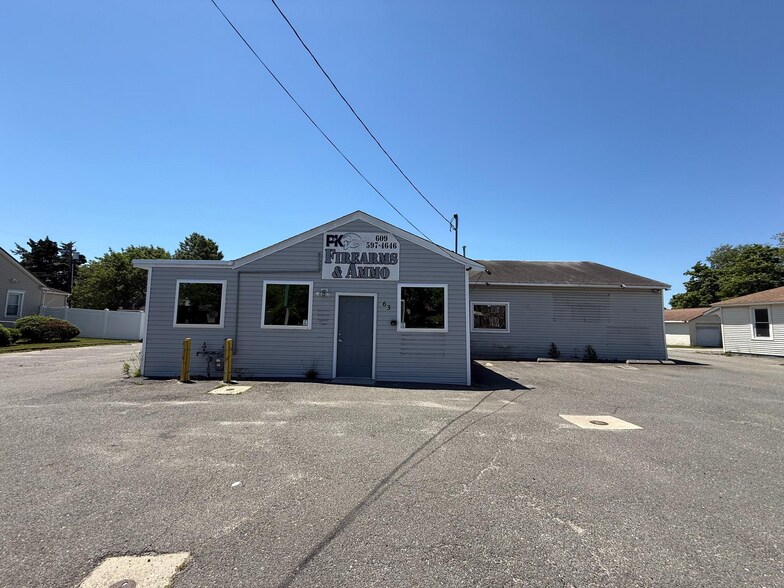 Primary Photo Of 63 E Bay Ave, Manahawkin Freestanding For Sale