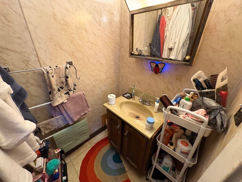 More Photos Of 401 N Salisbury St, West Lafayette Apartments For Sale