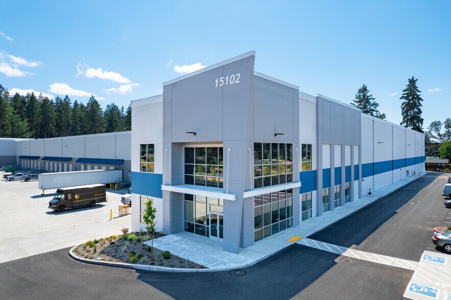 More Photos Of 15102 Woodbrook Dr SW, Lakewood Warehouse For Lease