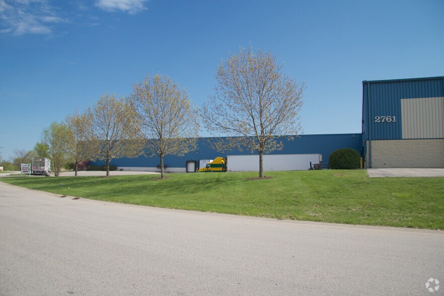 More Photos Of 2761 Buell Dr, East Troy Distribution For Lease