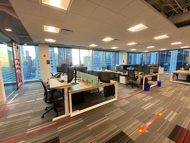More Photos Of 151 N Franklin St, Chicago Office For Lease