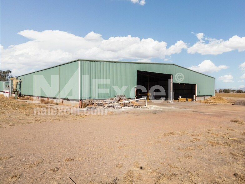 More Photos Of 810 N Beryl Hwy, Beryl Warehouse For Sale