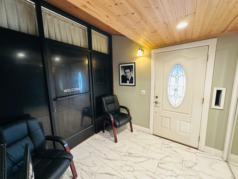 More Photos Of 1248 Laurel Ln, San Luis Obispo Office Residential For Sale
