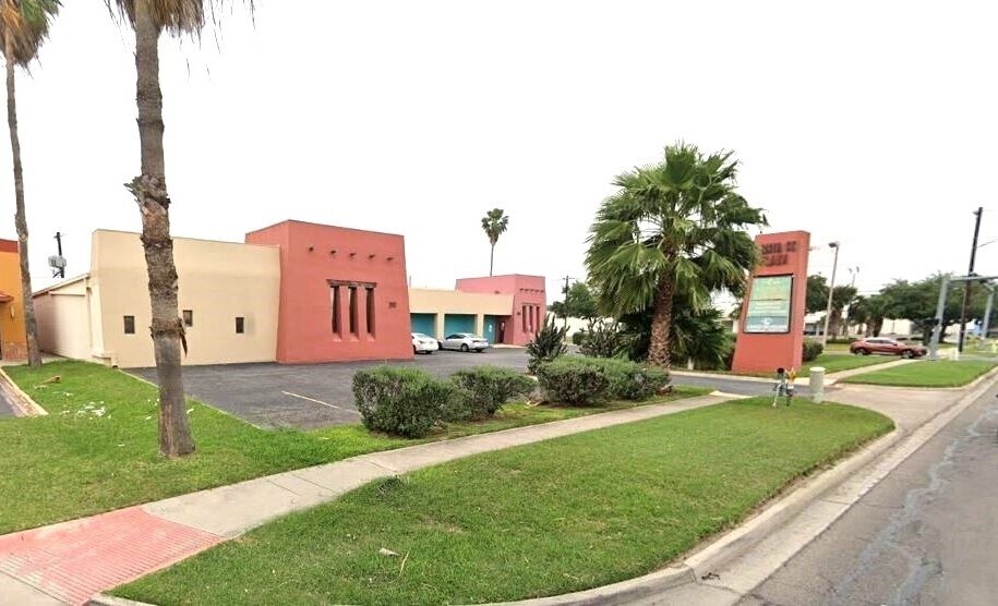 More Photos Of 2917 N 23rd St, McAllen Medical For Lease