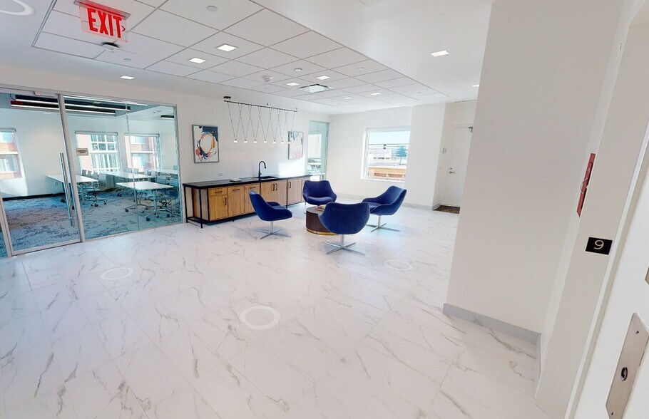 More Photos Of 2000 14th St N, Arlington Office For Lease